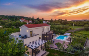 Lovely Home In Zdrelac